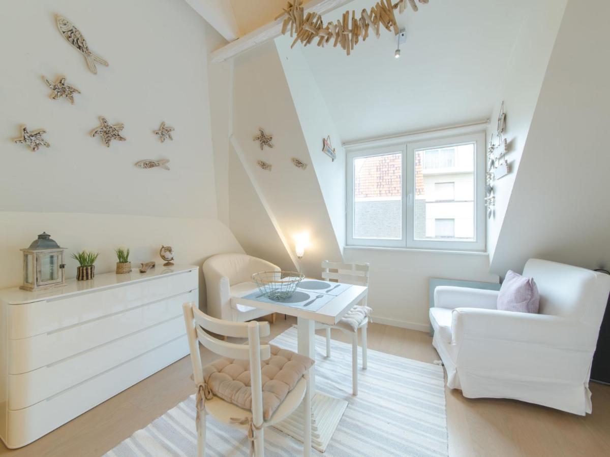 Studio Beach House By Interhome De Haan Buitenkant foto